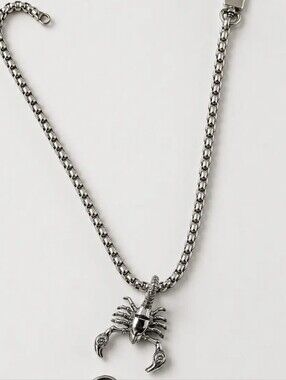 Vitaly Scorpion Pendant On a 18" Thick Square Box Chain Unisex New